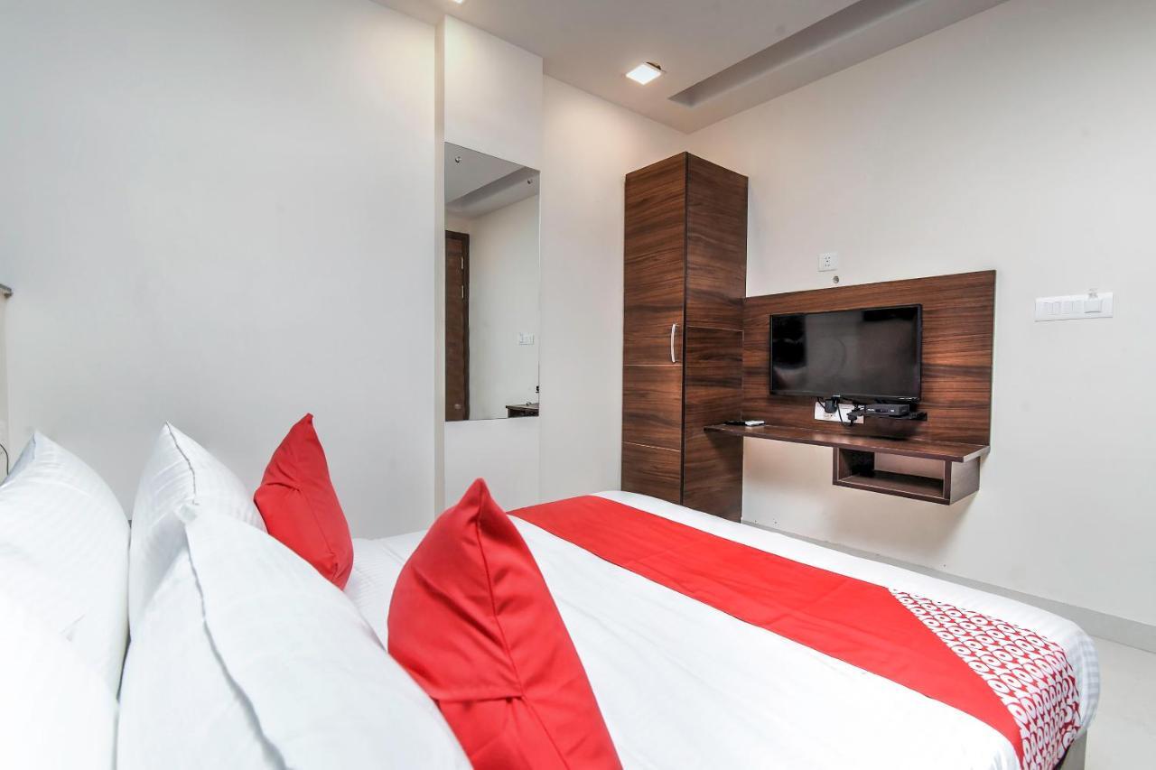 Oyo 80678 Shreenath Residency 新德里 外观 照片