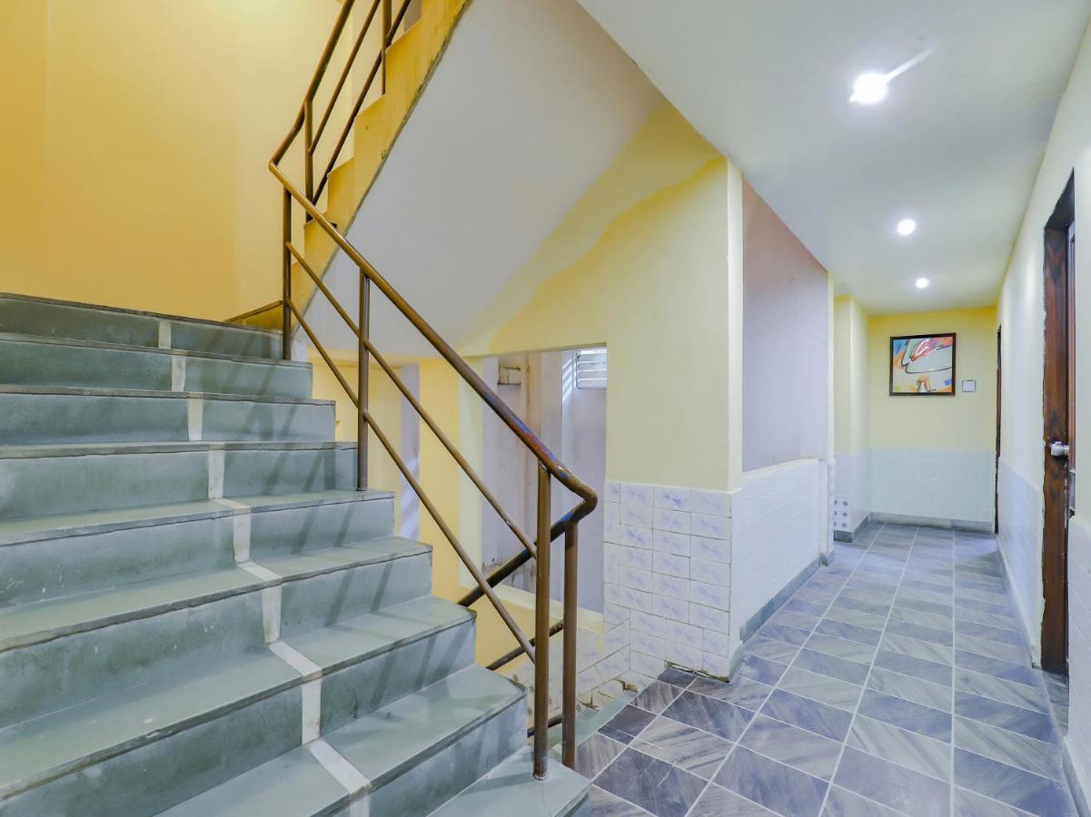 Oyo 80678 Shreenath Residency 新德里 外观 照片