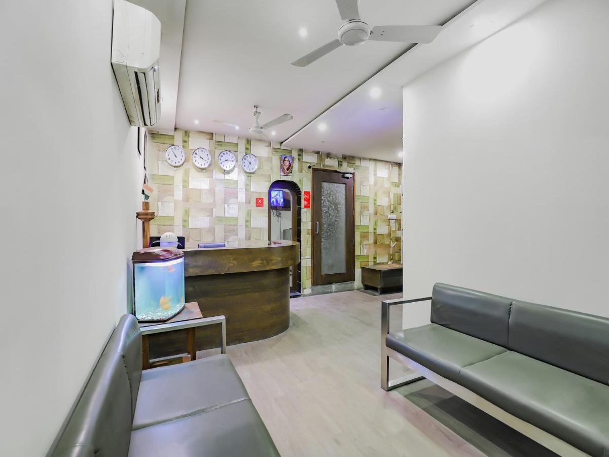 Oyo 80678 Shreenath Residency 新德里 外观 照片
